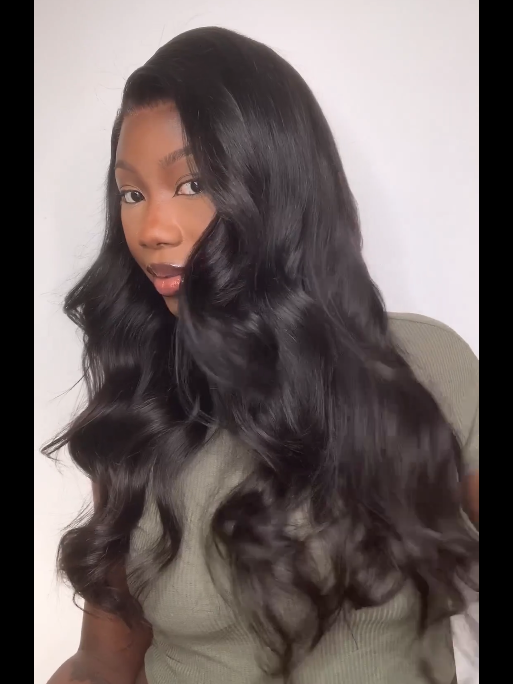 20" Superfull Double Drawn Persian Wavy + 14" 4x4 Wig (300g)