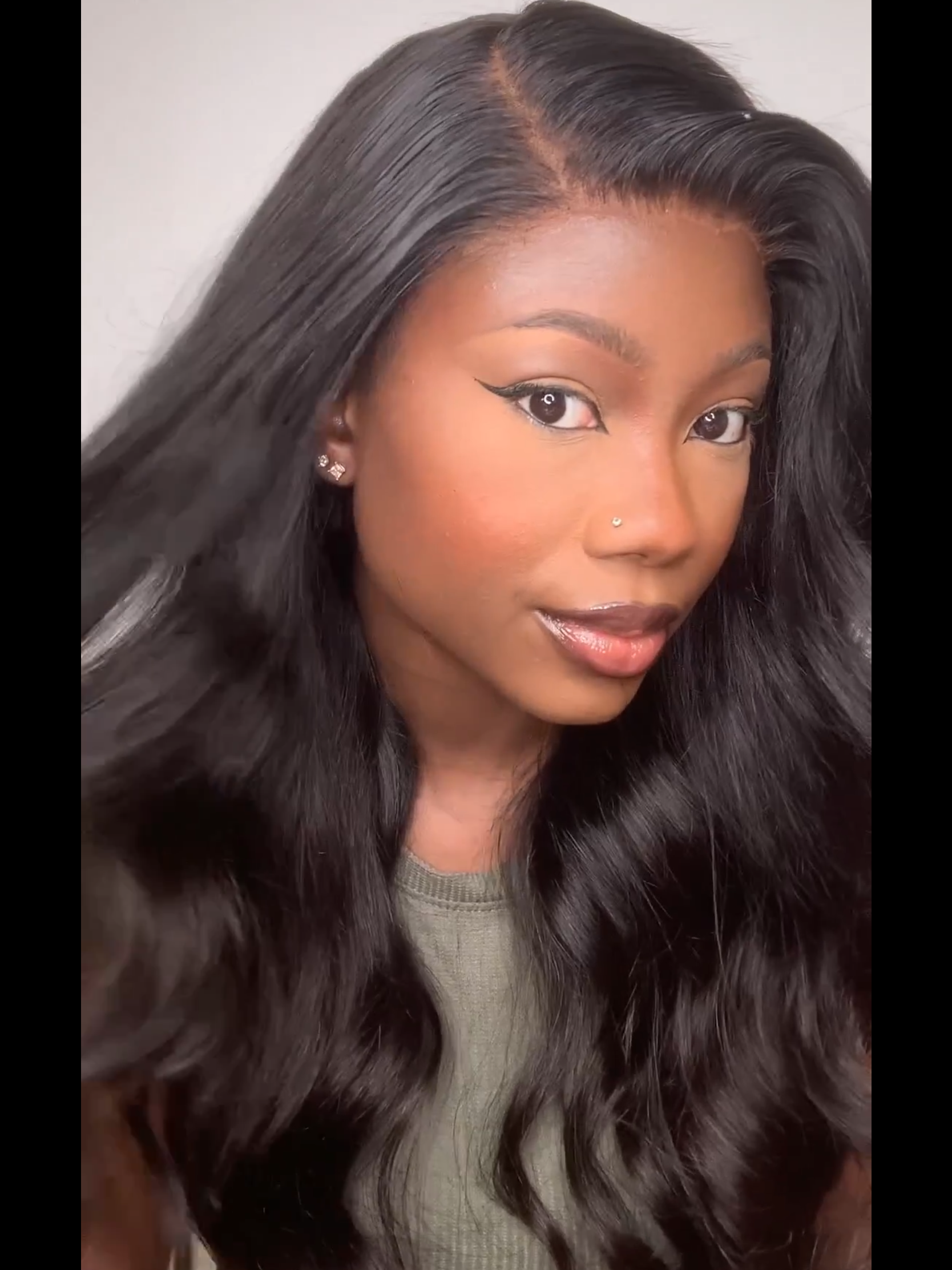 20" Superfull Double Drawn Persian Wavy + 14" 4x4 Wig (300g)