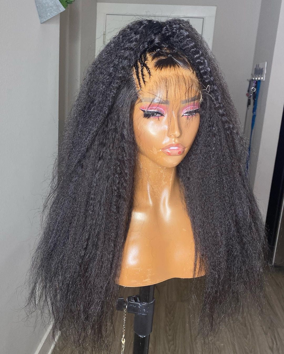 VERA SD NATURAL KINKY STRAIGHT 4*4 CLOSURE WIG