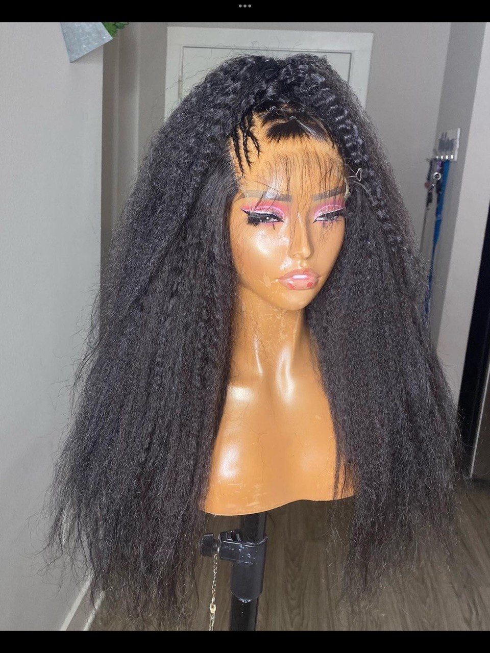 AWOOF38: RAW VIRGIN KINKY STRAIGHT BUNDLES + 4X4