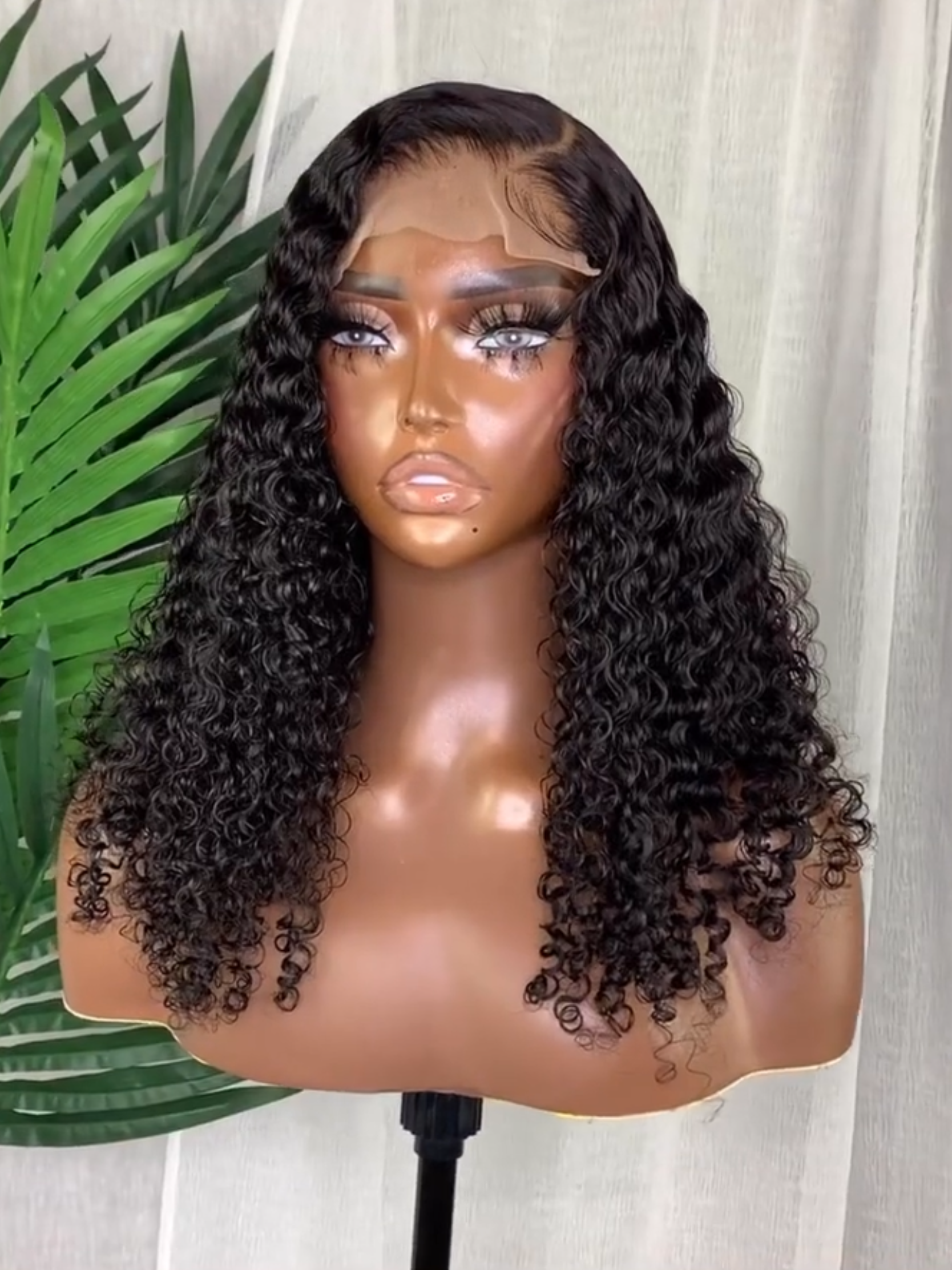 DD Superfull Vietnam Curly bundles + 4x4 closure