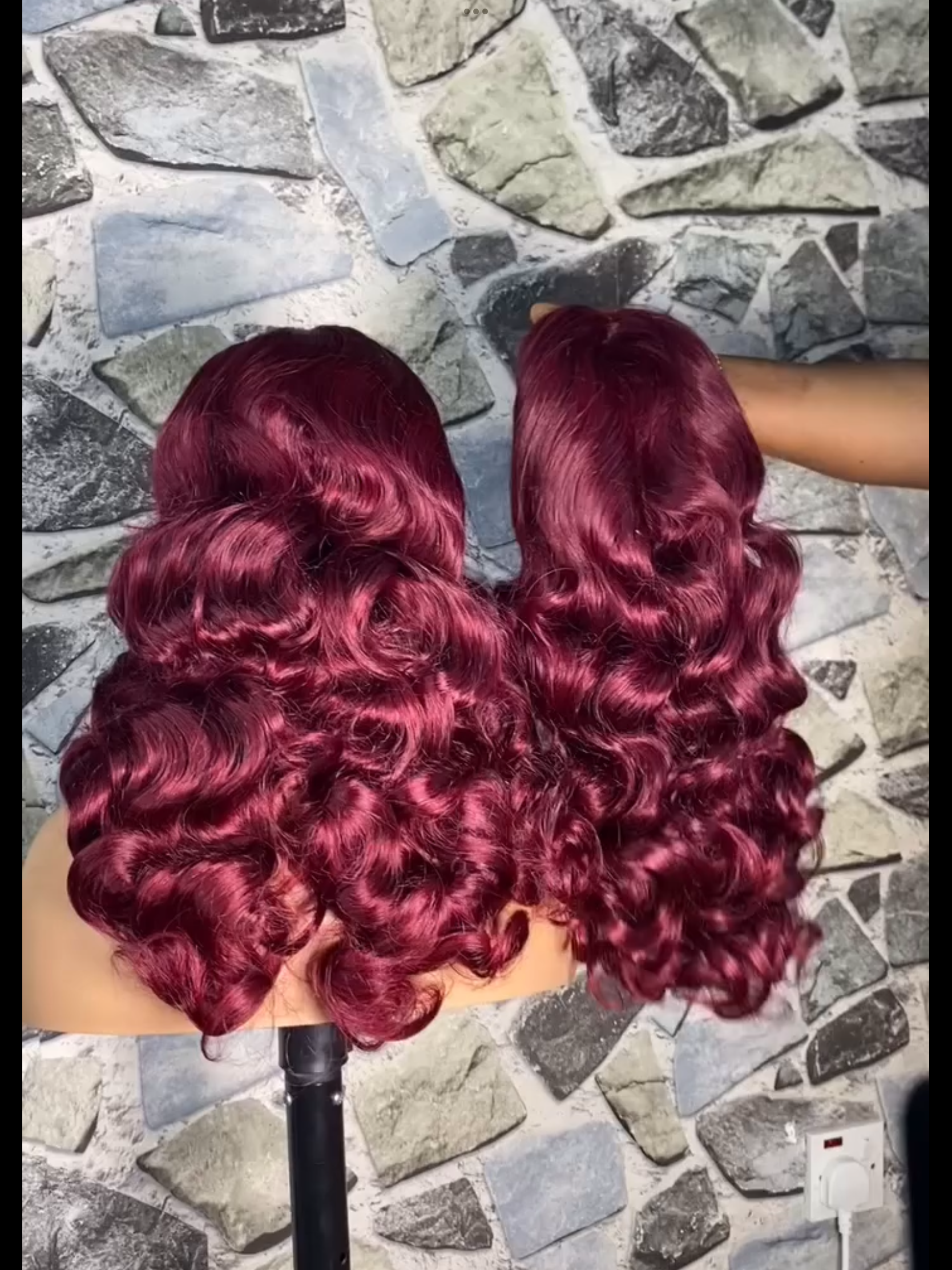 18" Super Double Drawn Special Egg Bouncy in Burgundy 13x4 full frontal wig