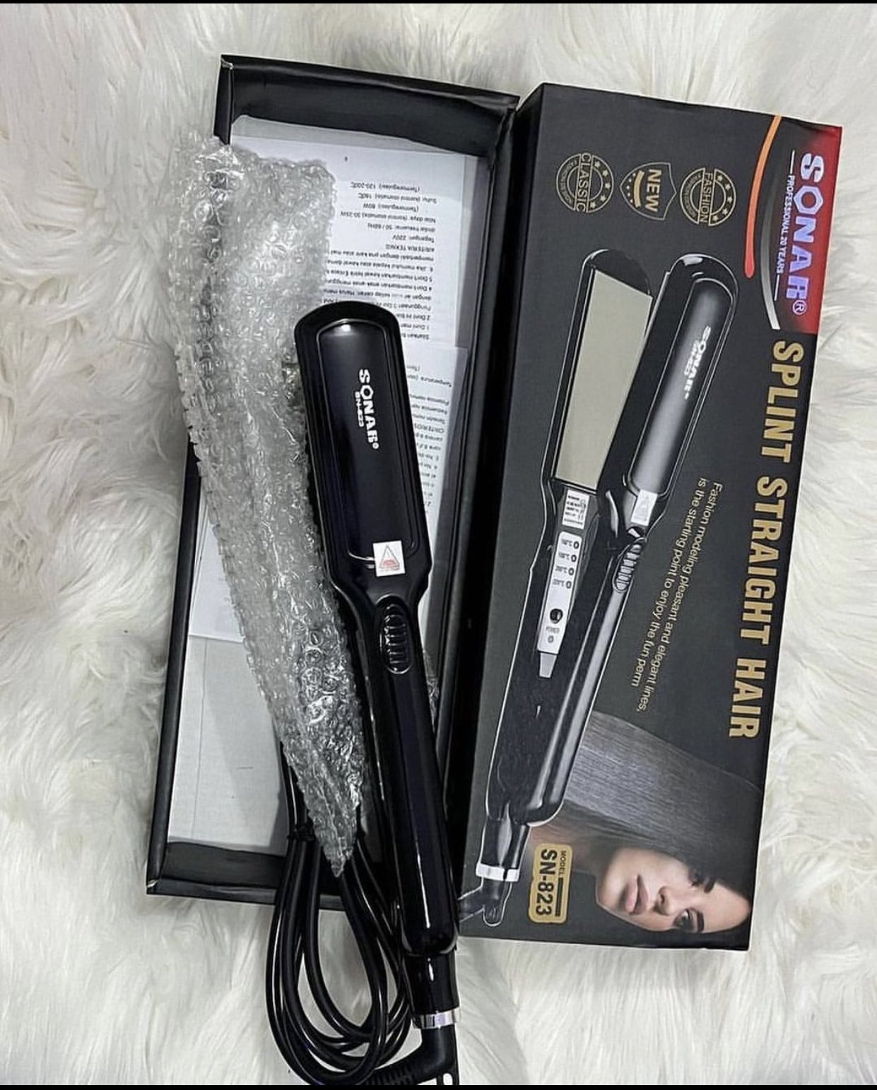 HT14: HAIR STRAIGHTENER