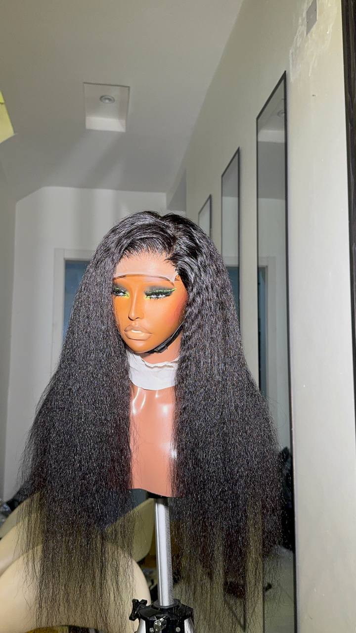 KINKY STRAIGHT 4X4 WIG
