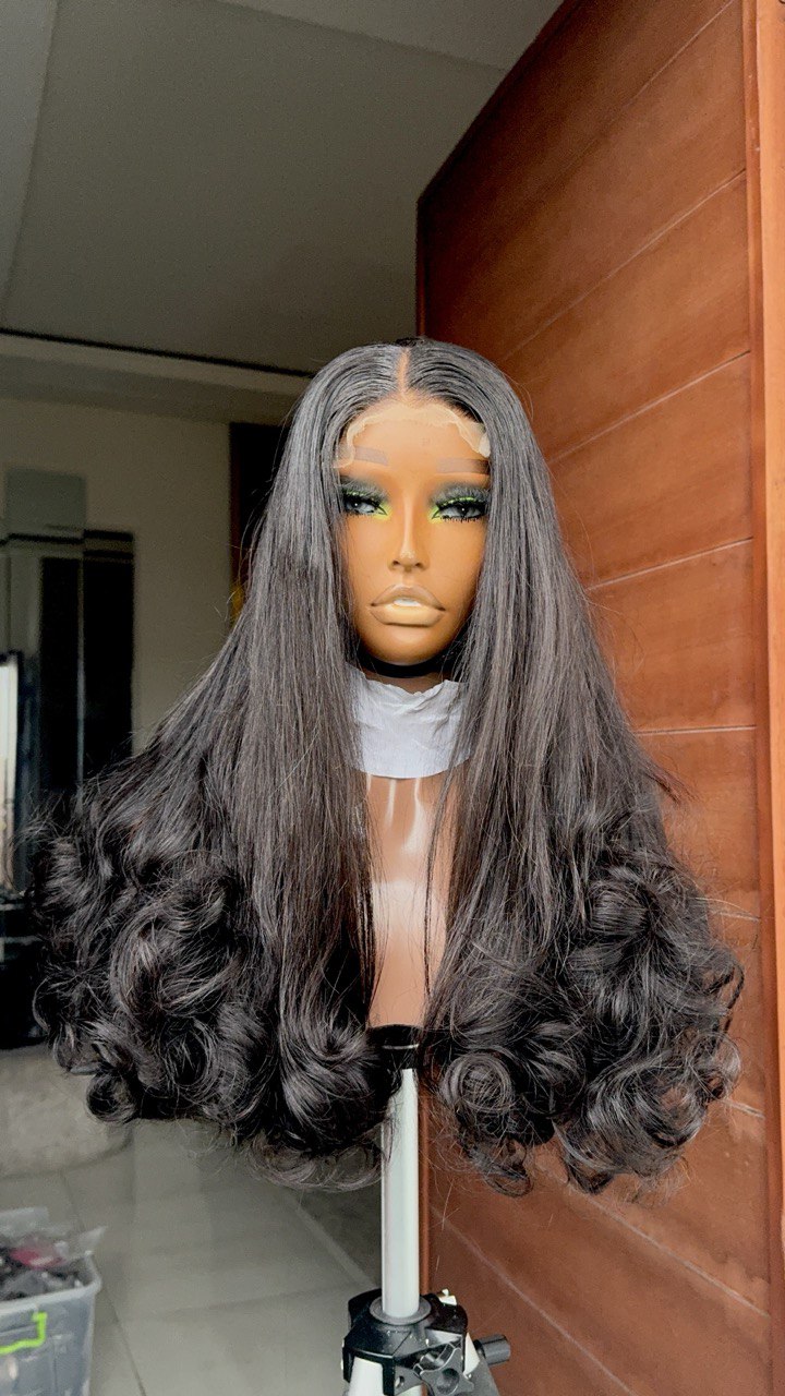 26” SDD PEARL WAVY HD 5X5 CLOSURE WIG NATURAL COLOUR