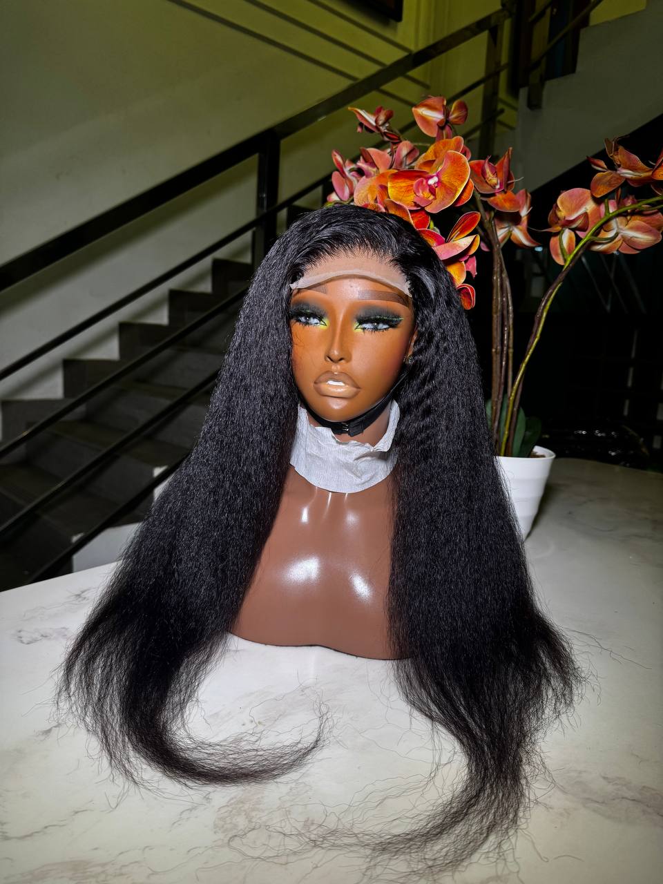 KINKY STRAIGHT 4X4 WIG