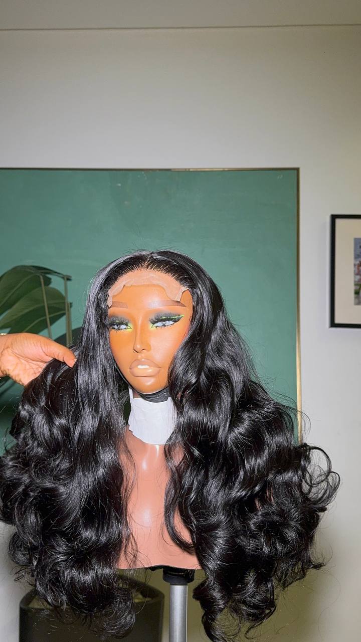 TYW33: 22” SDD SUPERFULL CHANEL BOUNCY WAVE 5X5 WIG (330g)