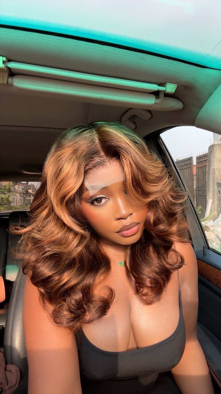 HIGHLIGHT BOUNCY BUNDLES + 4X4 CLOSURE (MIXED LENGTH)