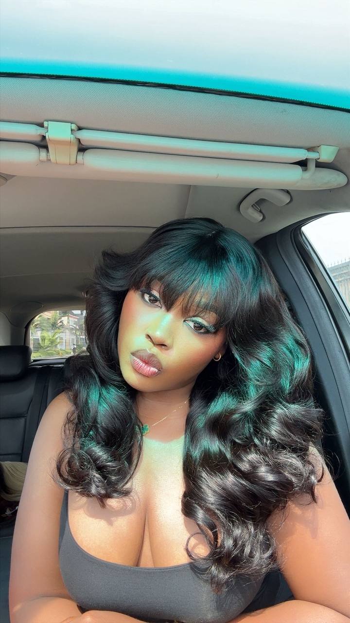 SDD NICKI BOUNCY KIM K FRINGE WIG #1B/99j