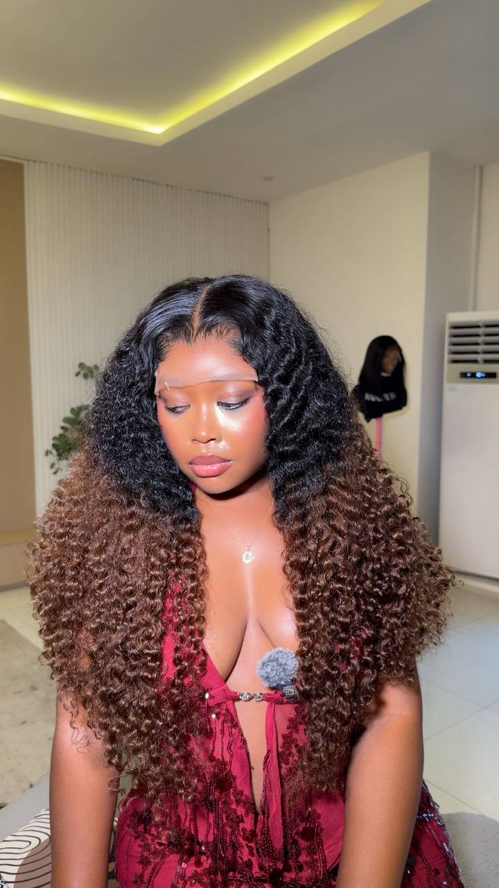 SDD BURMESE CURLS 5x5 WIG