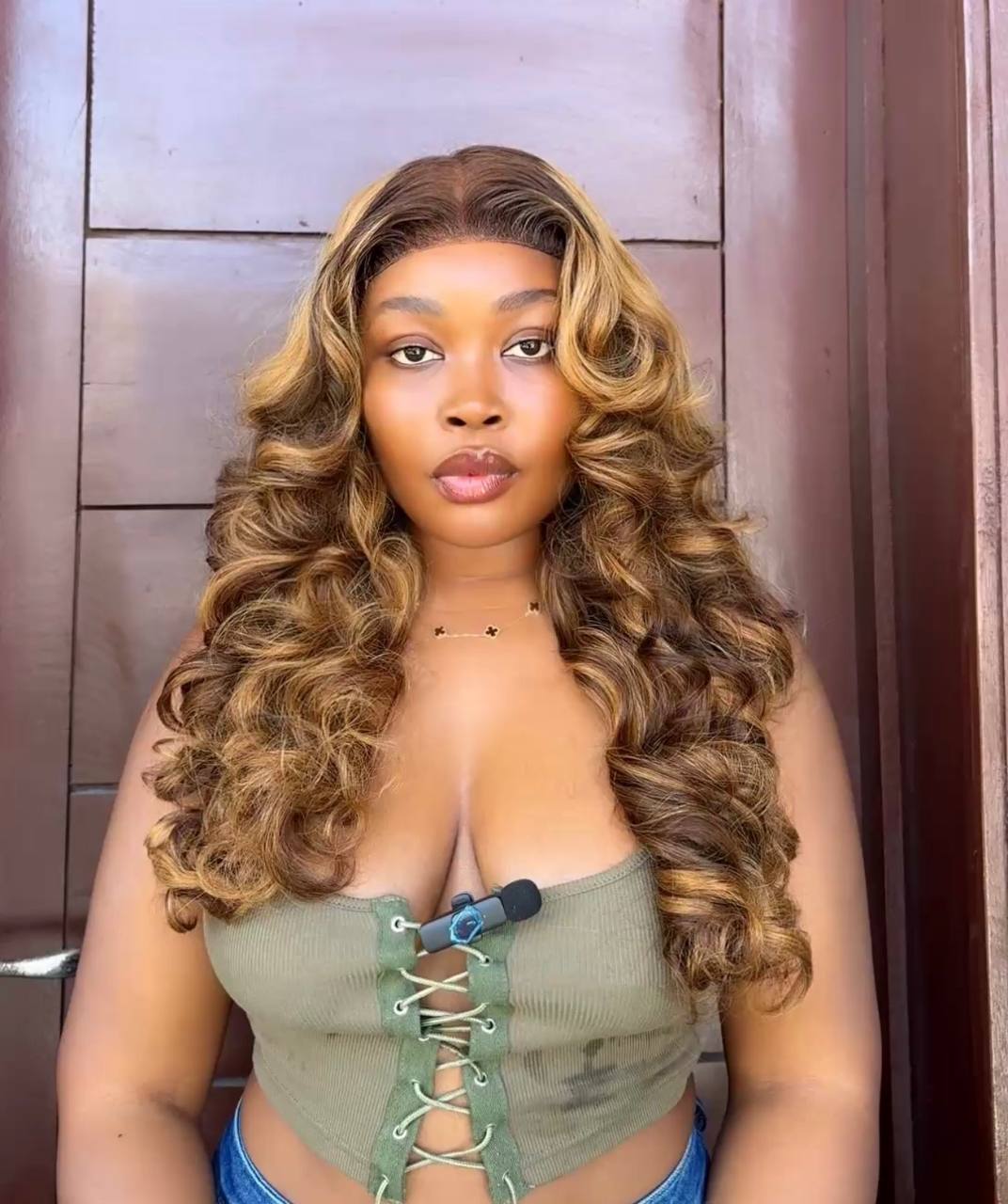 SDD SASHA BOUNCY 5X5 WIG